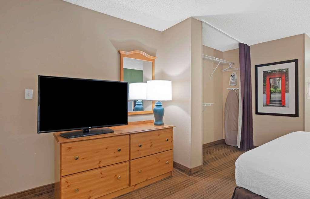 Extended Stay America Suites - San Diego - Sorrento Mesa Oda fotoğraf